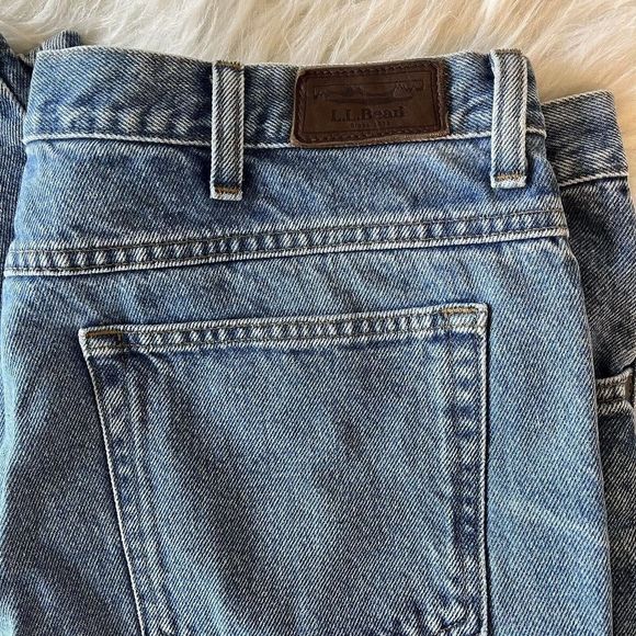 L.L. Bean Vintage Classic Fit Straight Leg Denim Jeans Tag 40x29 Actual 39x27 - Picture 3 of 8